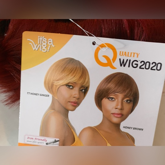 Wig - Picture 7 of 8